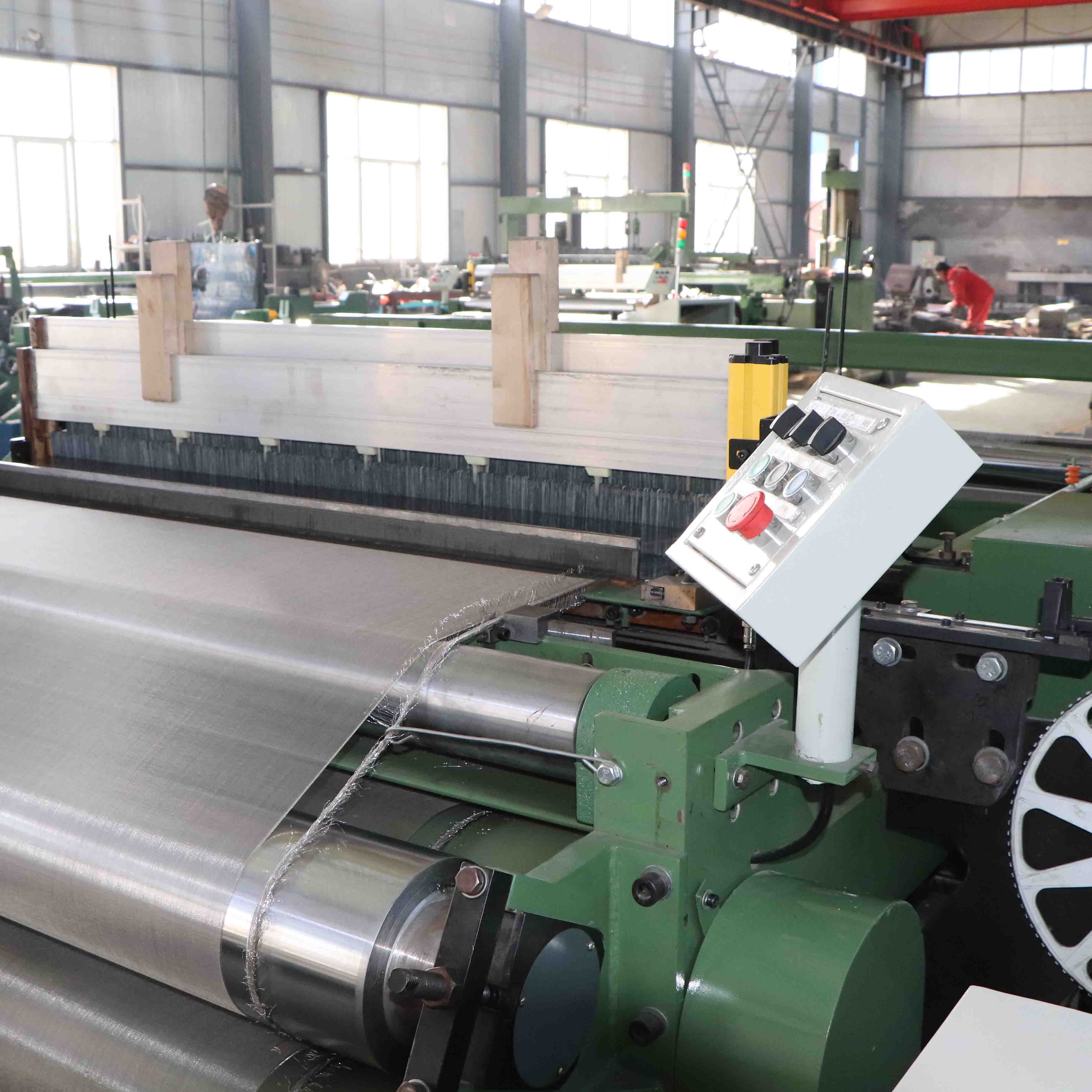 Second Pulling Weft Wire Function of Langying CNC Metal Wire Mesh Weaving Machines